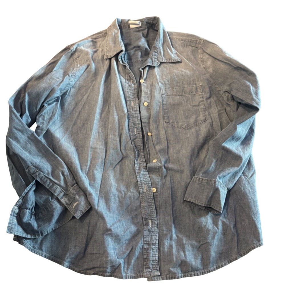 Gap Mens XL Blue Chambray Long Sleeve Button Down Shirt Pocket Denim Style